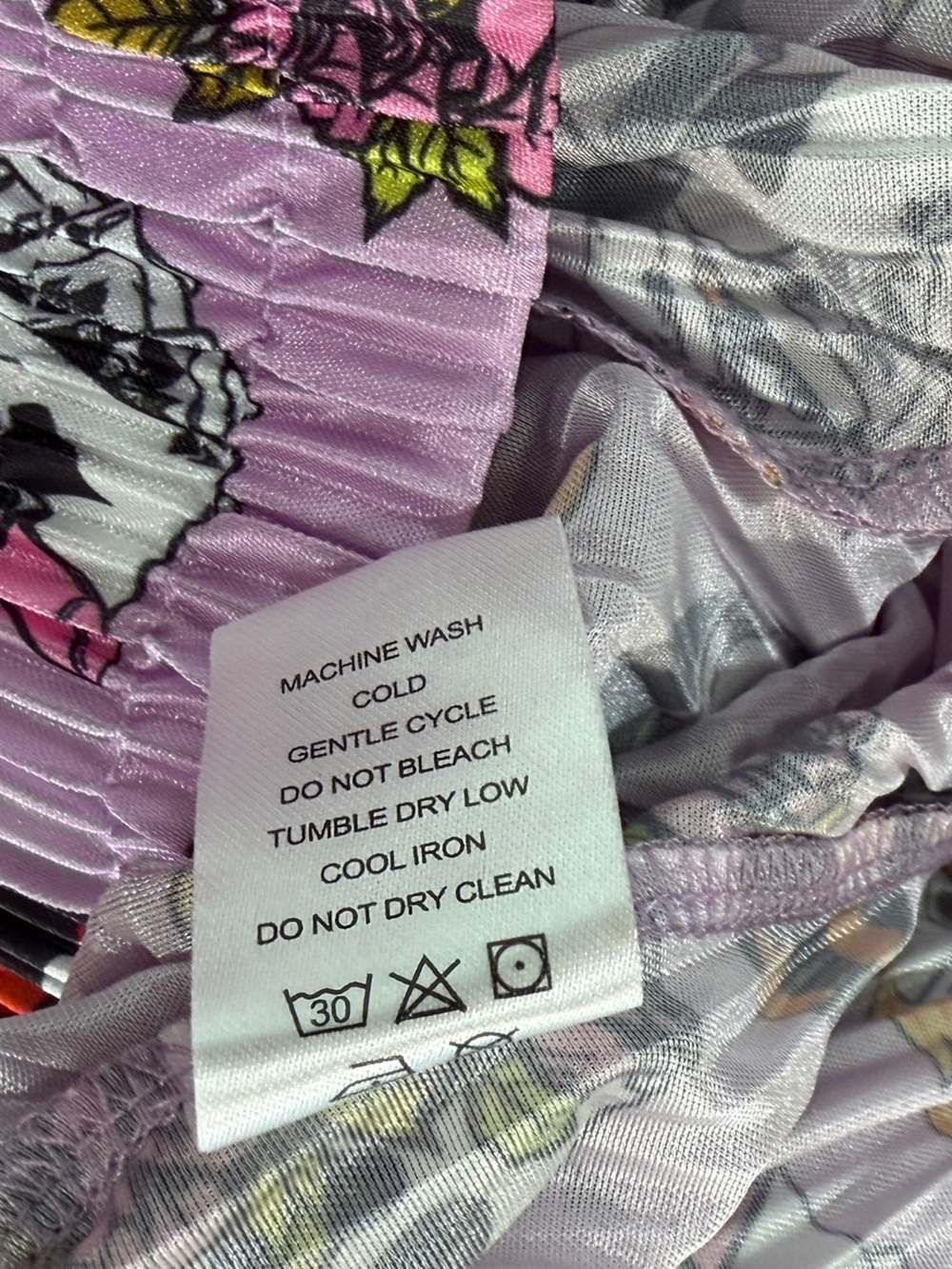 WKND Chasers Make My Own Luck Plisse Set Size Large - Picture 8 of 9